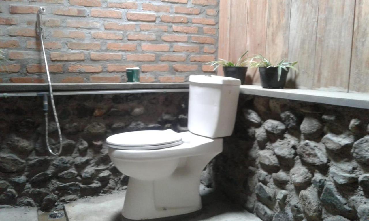 Bagoes View Cottages Maninjau Экстерьер фото